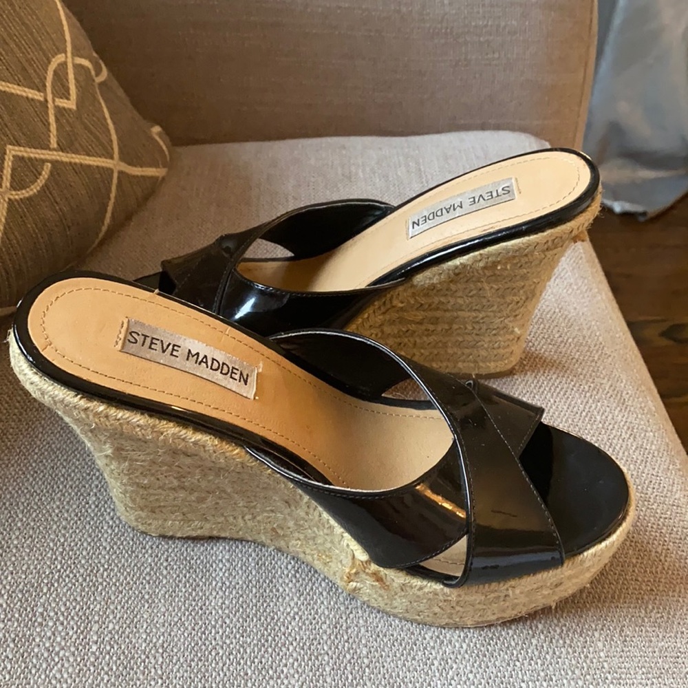 Black Steve Madden wedges